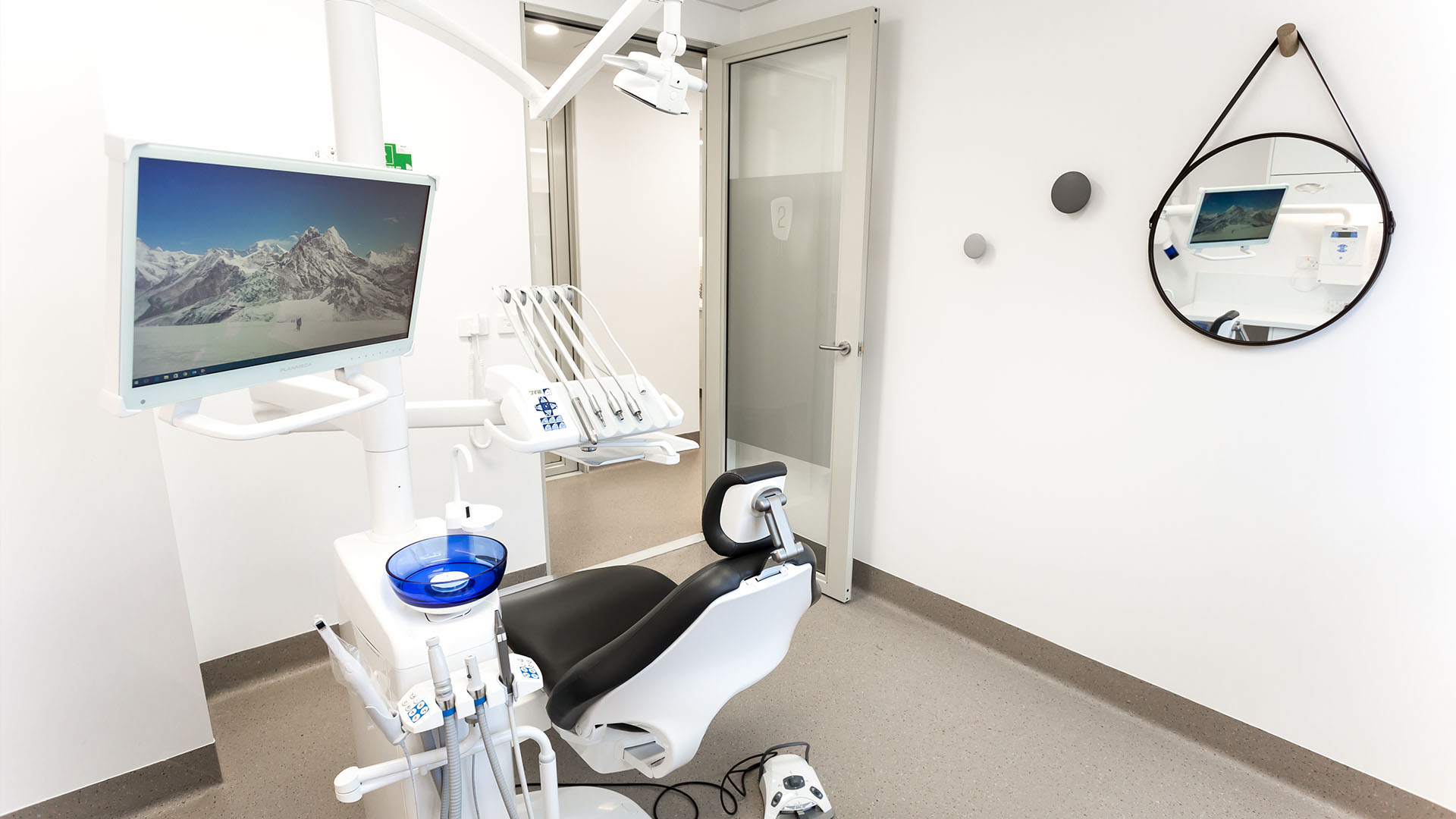 Hobart Family Dental Dr. Jacques Cawood Dr. John Chung Dr. Fiona Tann photo 4