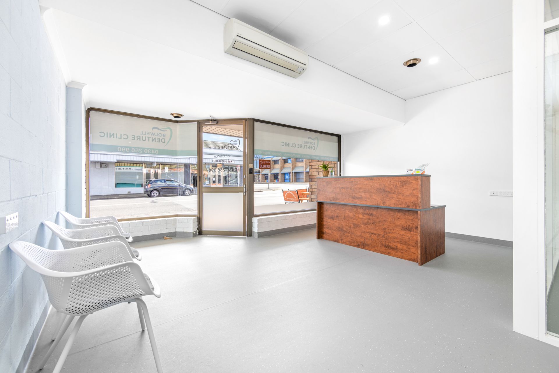 BOLWELL DENTURE CLINIC photo 2