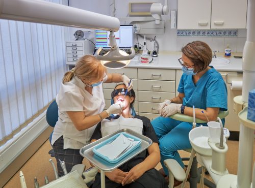 Dr Farhadi's Dental Clinic - Dentist Indooroopilly photo 3