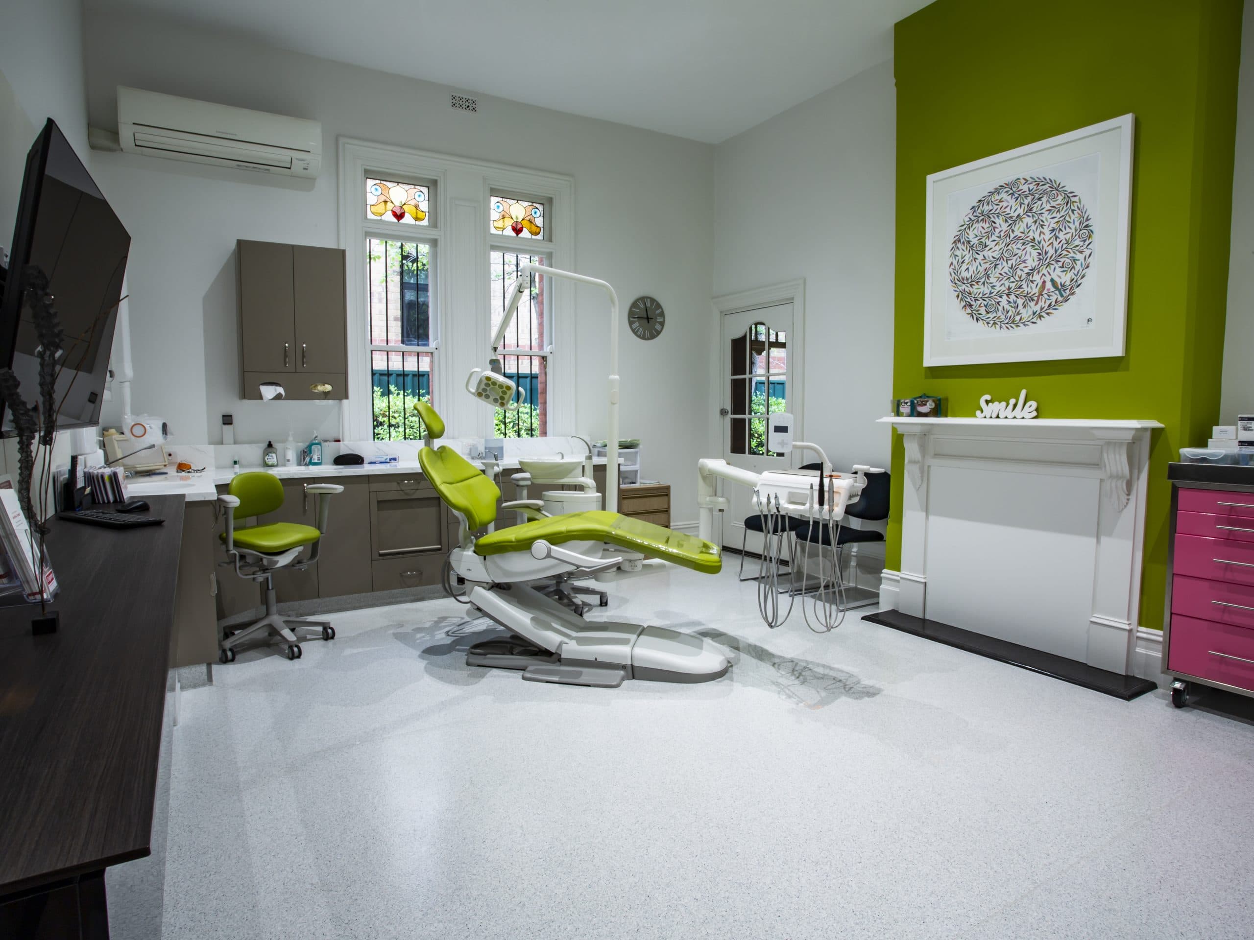 Le Dental Care photo 1
