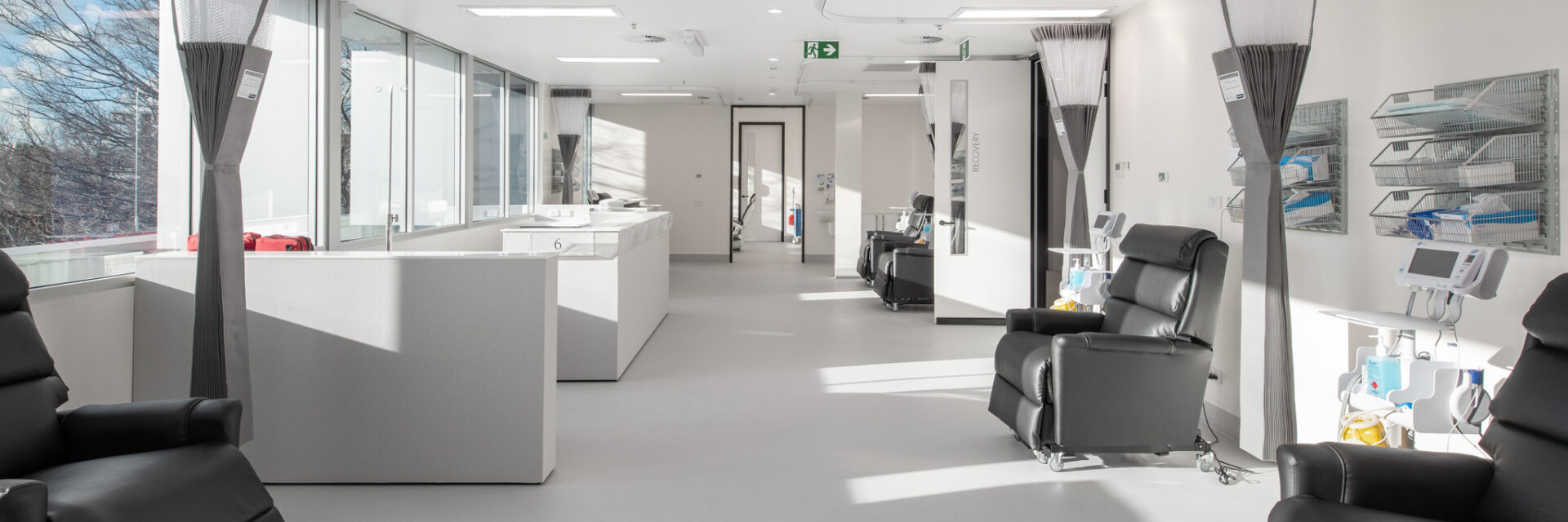 OROMAX CLINIC & DAY SURGERY photo 1