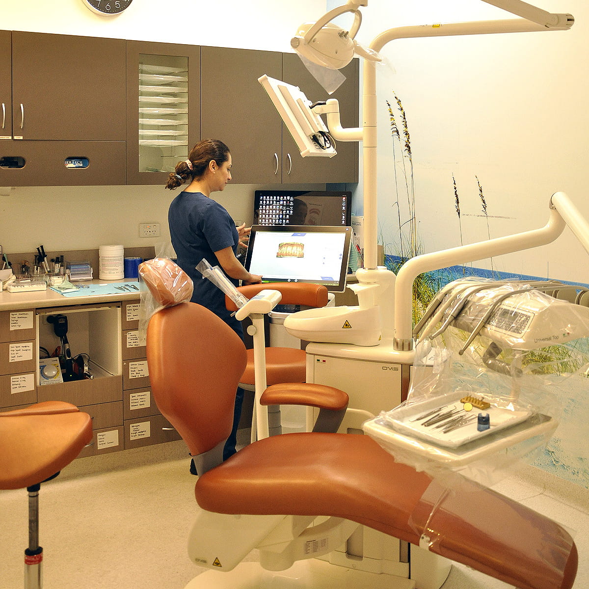 Instant Cosmetic & Implant Dental Surgery photo 2
