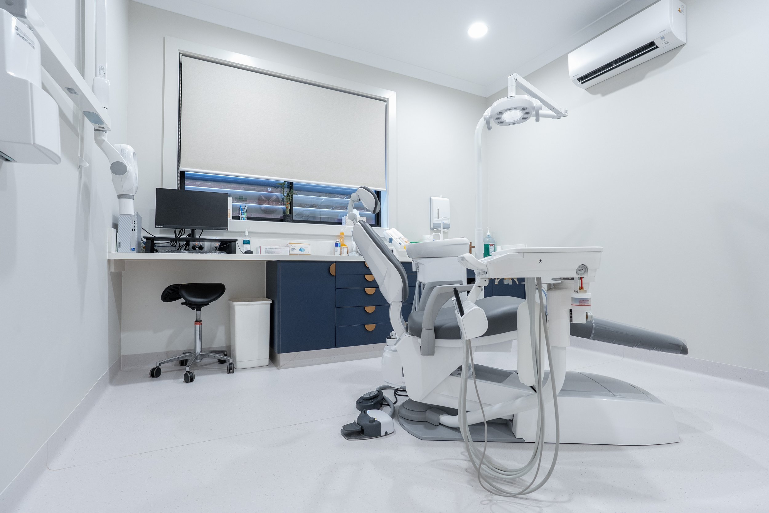 Dental Above photo 2
