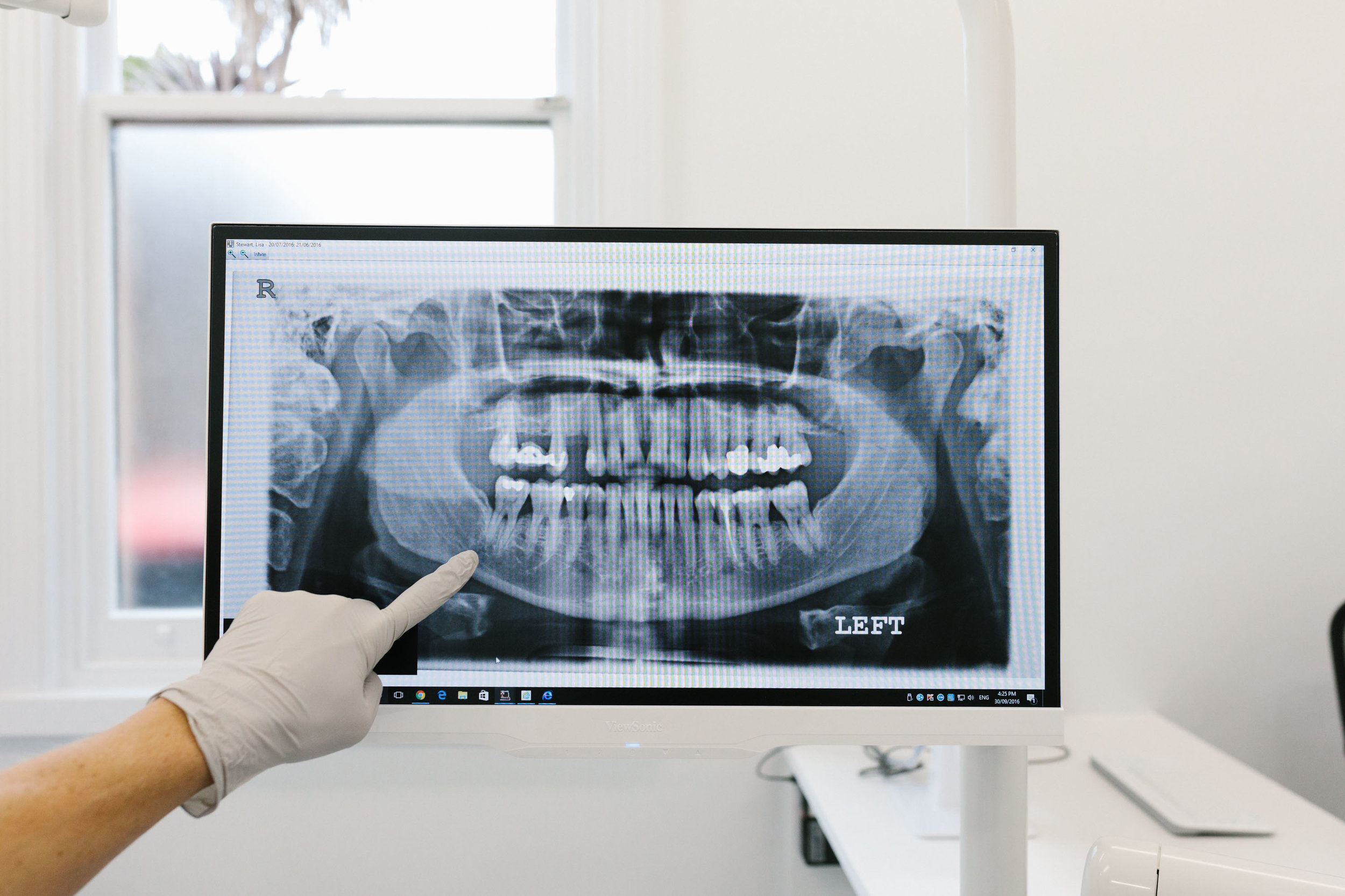 Kate Mitchell Periodontics and Dental Implants photo 1