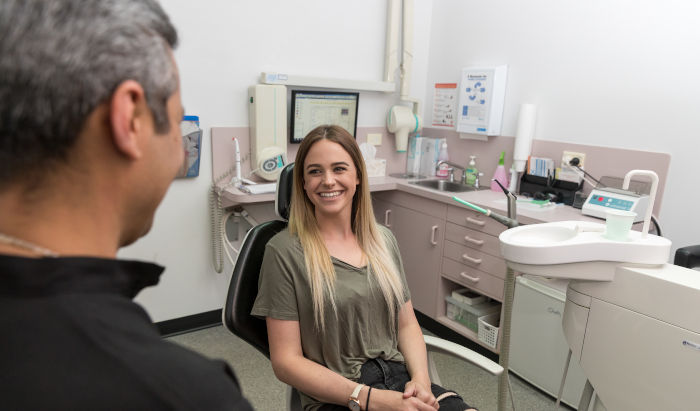 K&R Dental photo 3