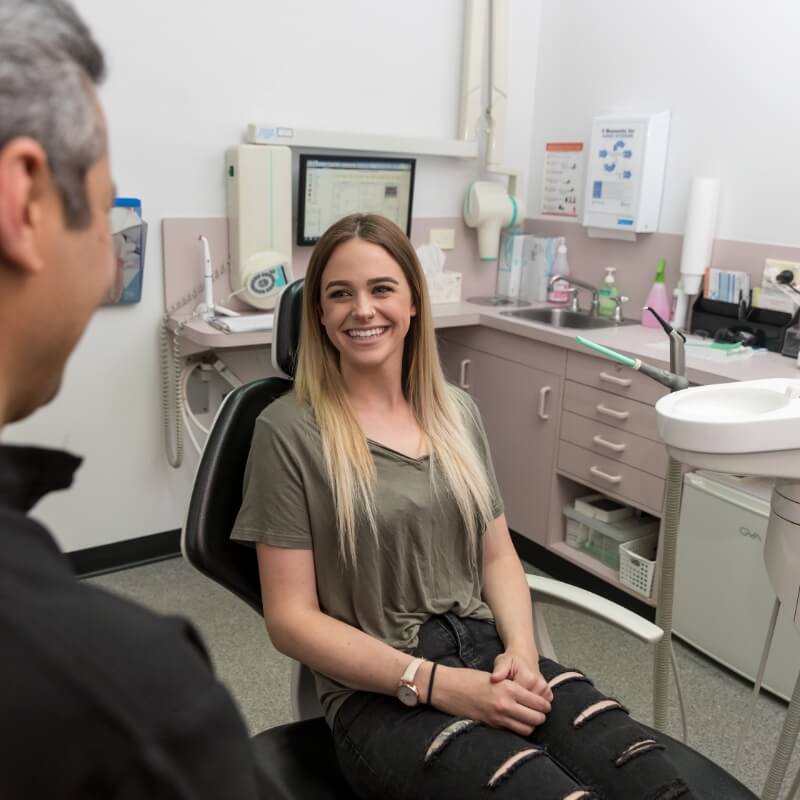 K&R Dental photo 1