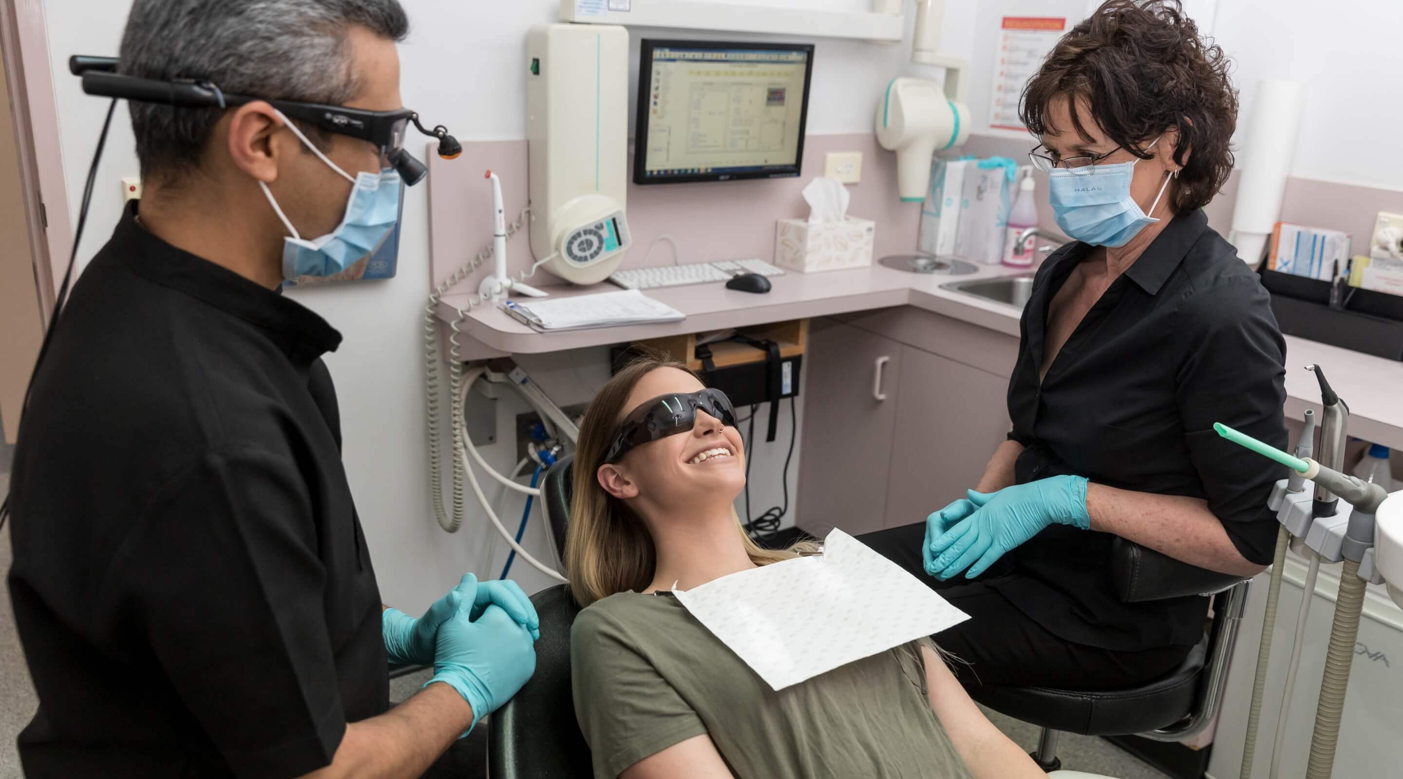 K&R Dental photo 2