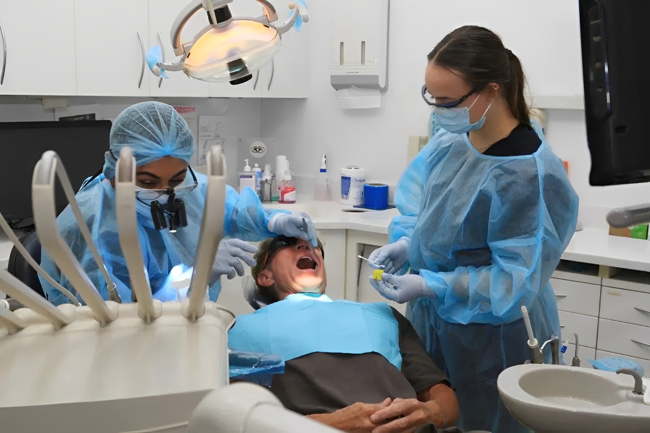 Gentle Touch Dentist photo 2