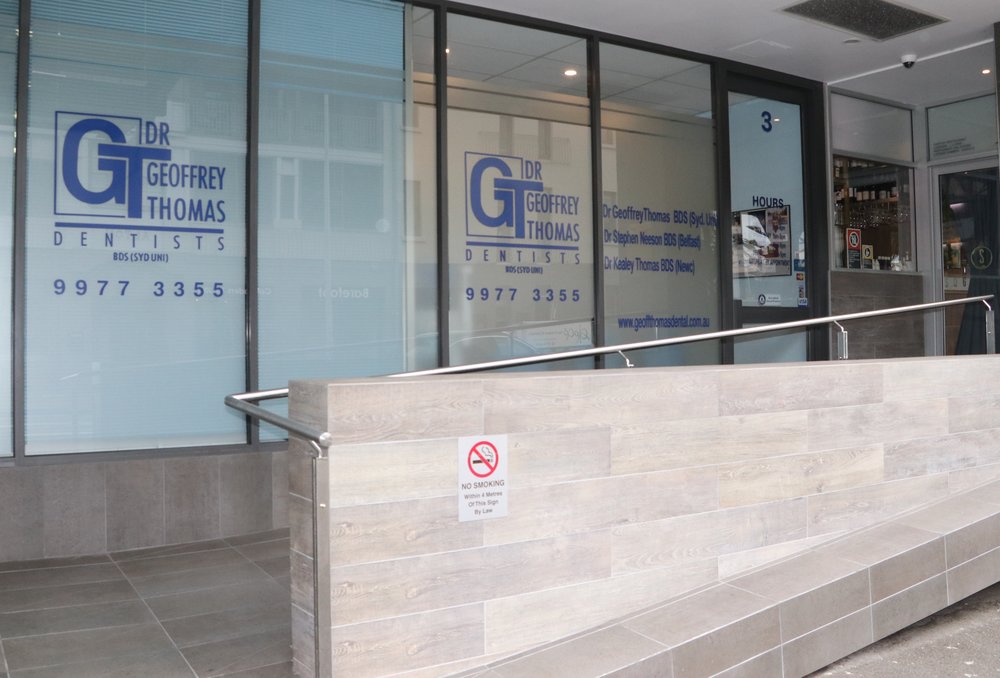 Geoff Thomas Dental photo 1
