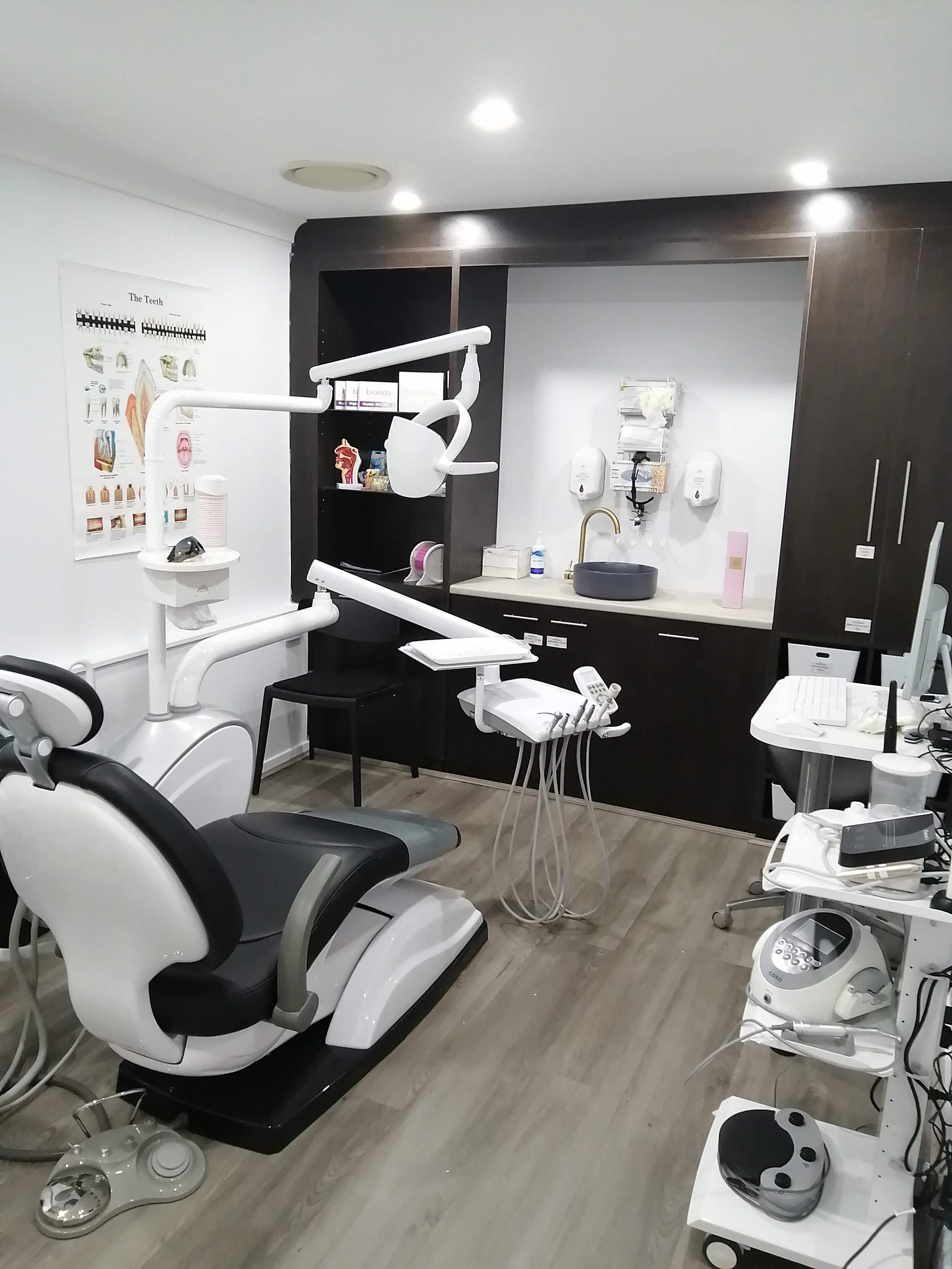 Lux Dental photo 1