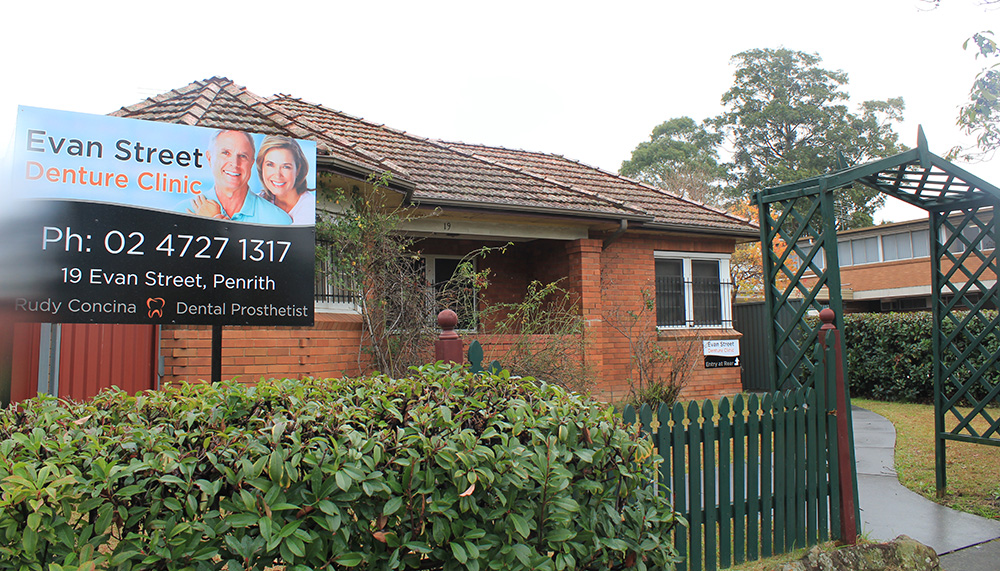 Evan Street Denture Clinic photo 1
