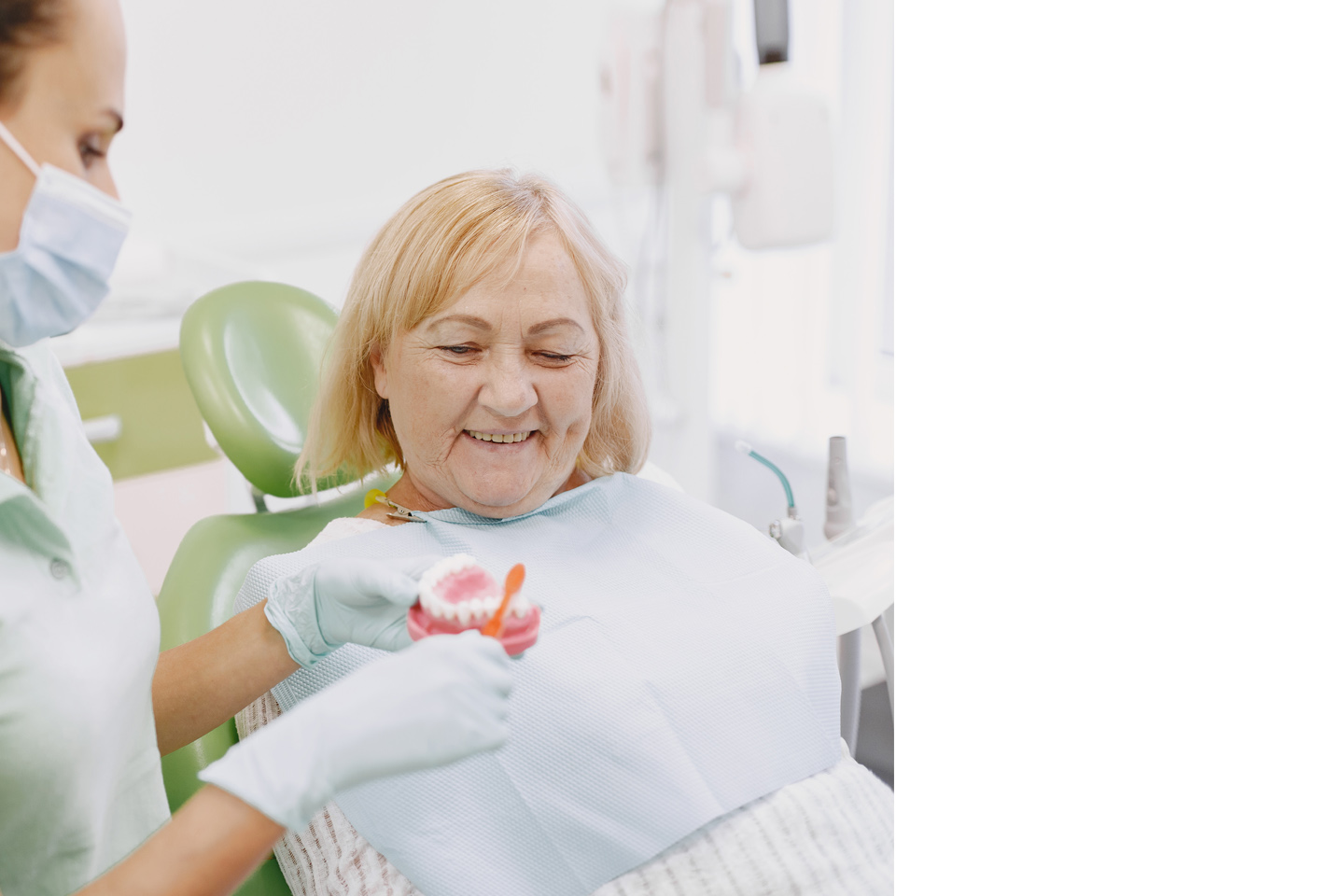 AANGEL DENTURE CLINIC photo 1