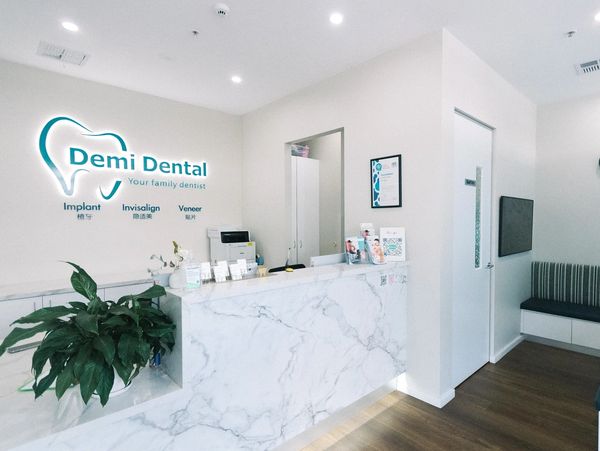 Demi Dental photo 1