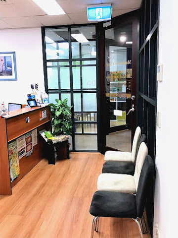 Dr. Madeleine Cheah & Associates Dental Surgeons photo 1