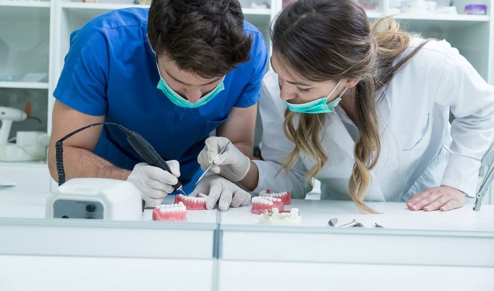 Dentures Direct Taree–Rod Hinton photo