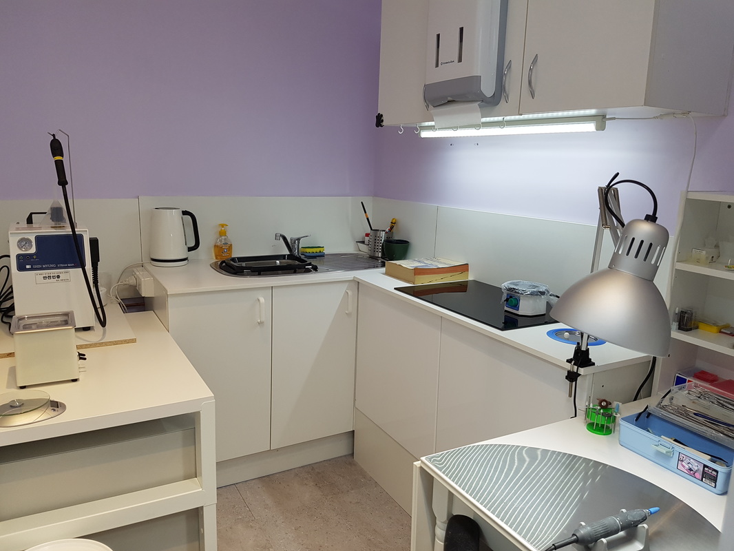 Malia Denture Clinic & Laboratory photo 4