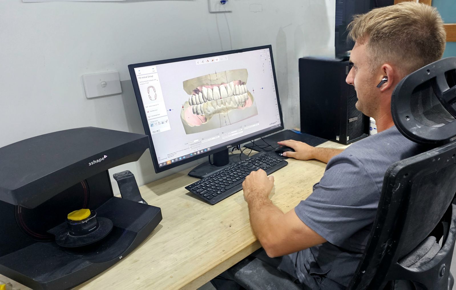 Precision Denture Clinic - Warilla photo 1