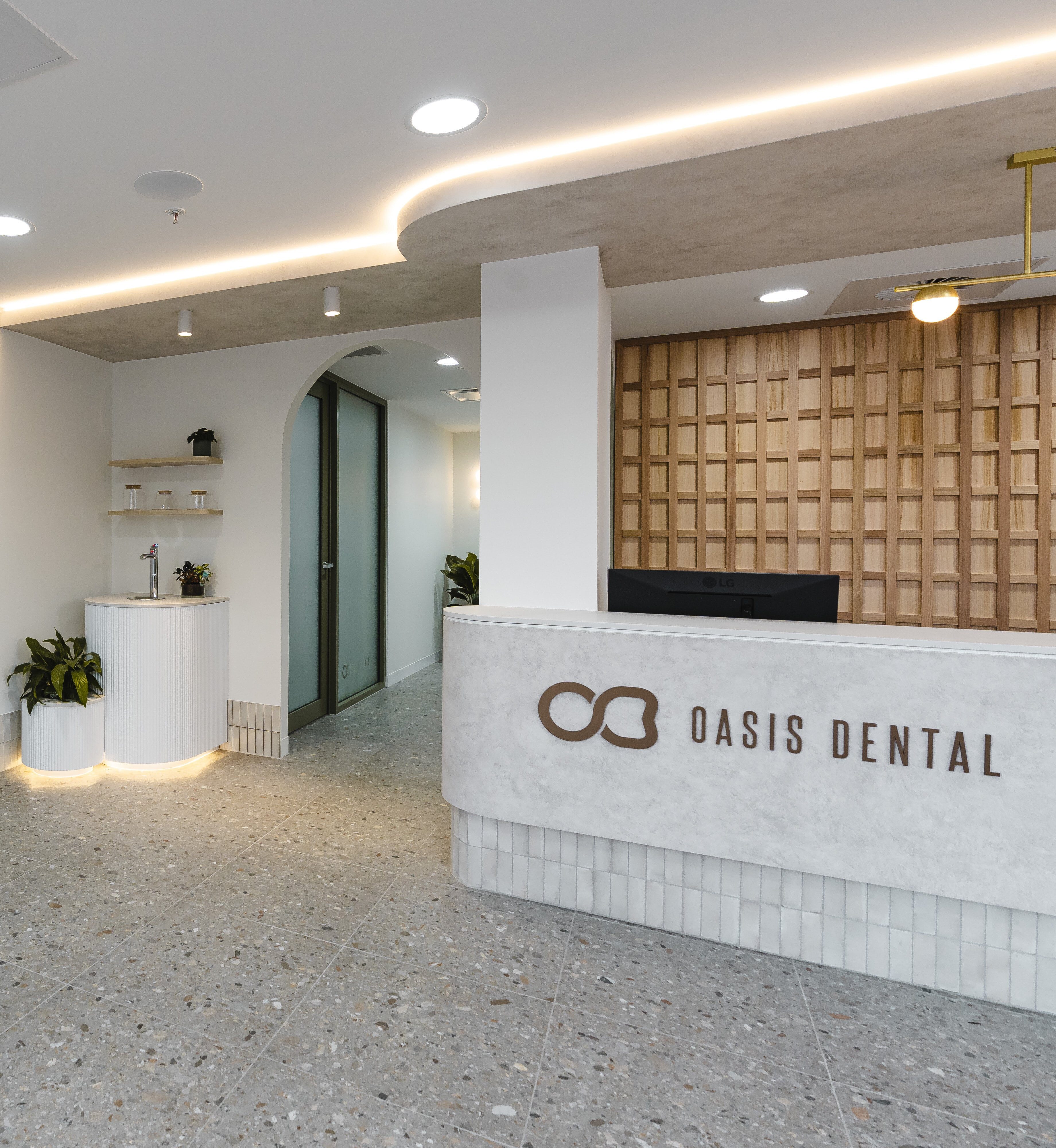 Oasis Dental Studio Broadbeach photo 2
