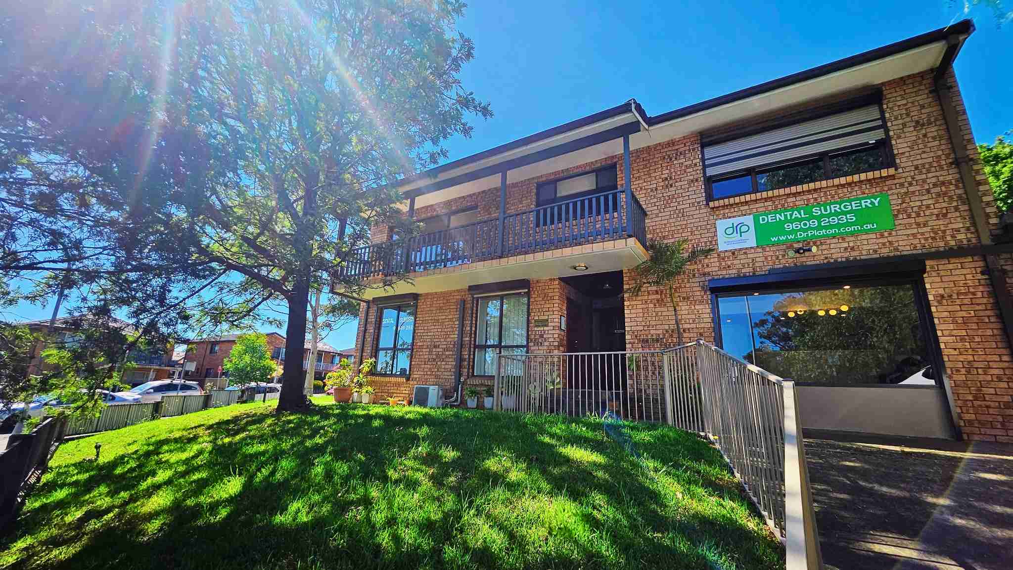 Dr Raymond Platon & Associates - Dentist Wetherill Park photo 1